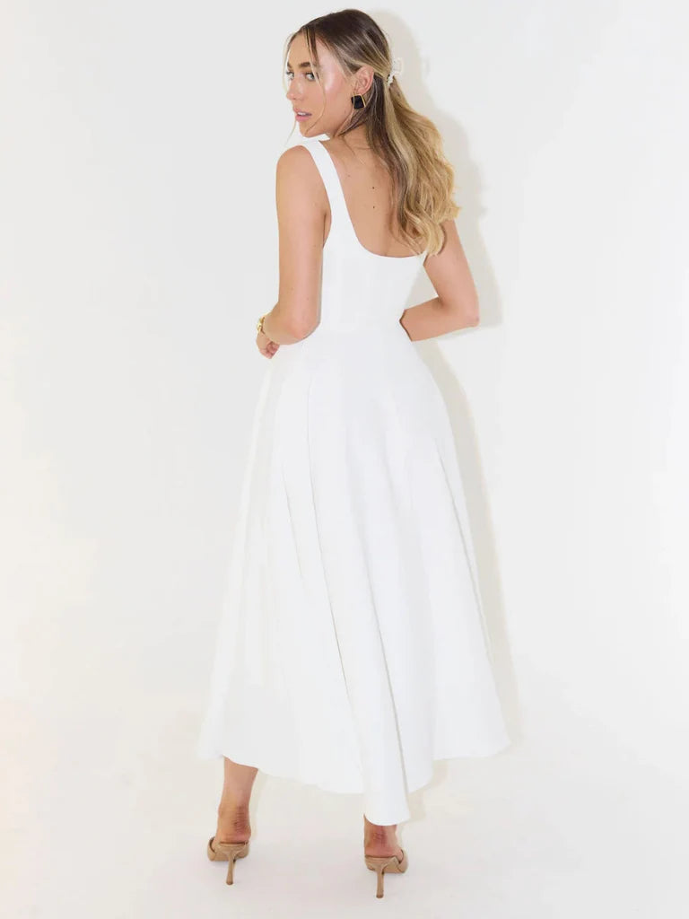 Melisa | Vestido midi negro con escote cuadrado