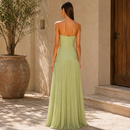 Jimena | Elegancia sofisticada que estiliza con delicadeza.