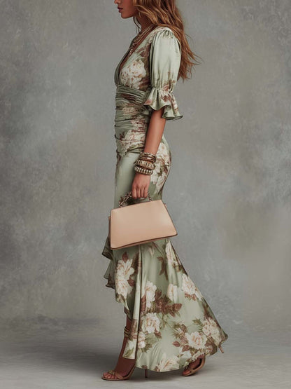 Anastasia | Vestido largo asimétrico de satén verde