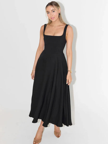 Melisa | Vestido midi negro con escote cuadrado