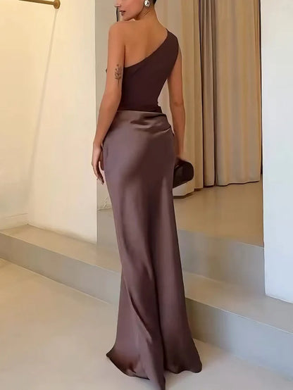 Isabela | Vestido de gala con hombro único y falda satinada sirena